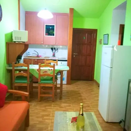 One Bedroom With Sea View Shared Pool And Furnished Terrace At 1 Km Away From The Appartement *